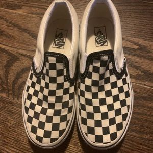 VGUC Slip on checkered Vans boys or girls 2.5